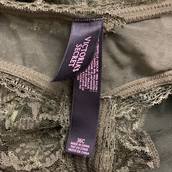 Victoria’s Secret Green Lace Lingerie Bodysuit - Picture 6 of 7